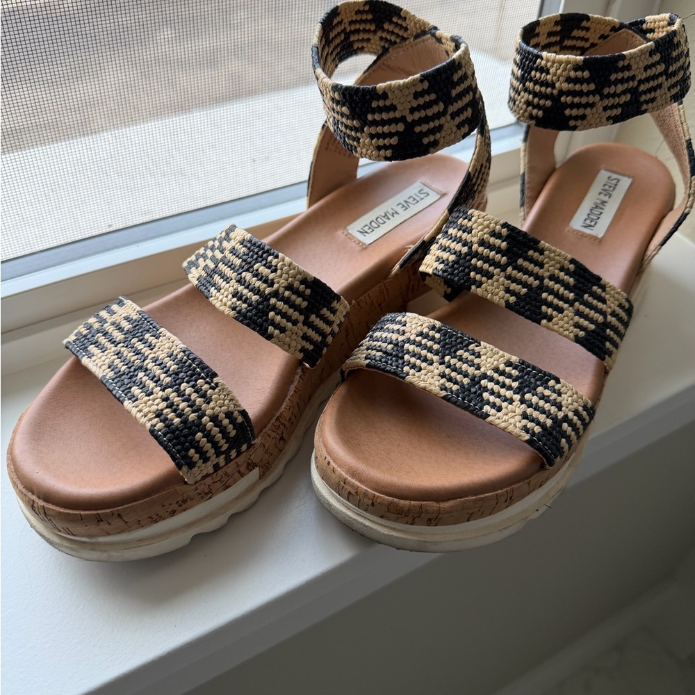 Steve Madden Bandi Platform Wedge Sandals